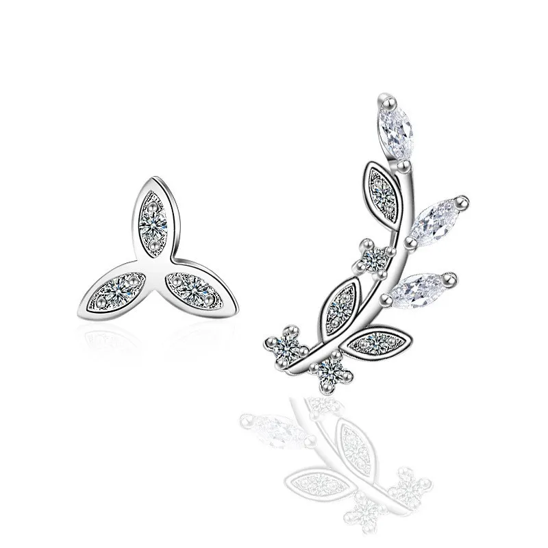 Asymmetric leaves earring 422