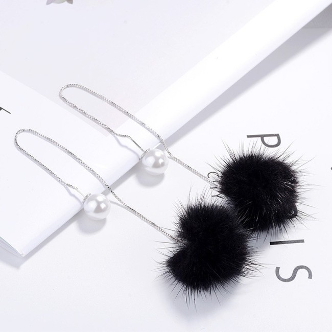 Plush Pearl Earrings XZE006b