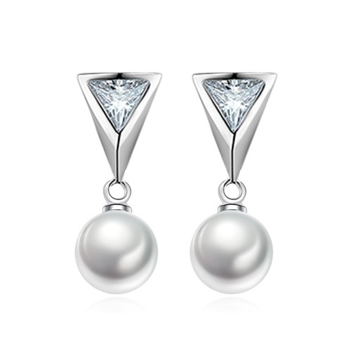 pearl drop earring 02