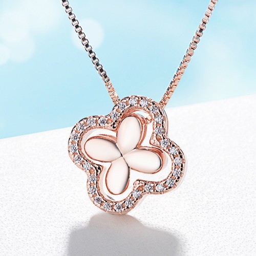 Four Leaf Clover necklace XZA213a