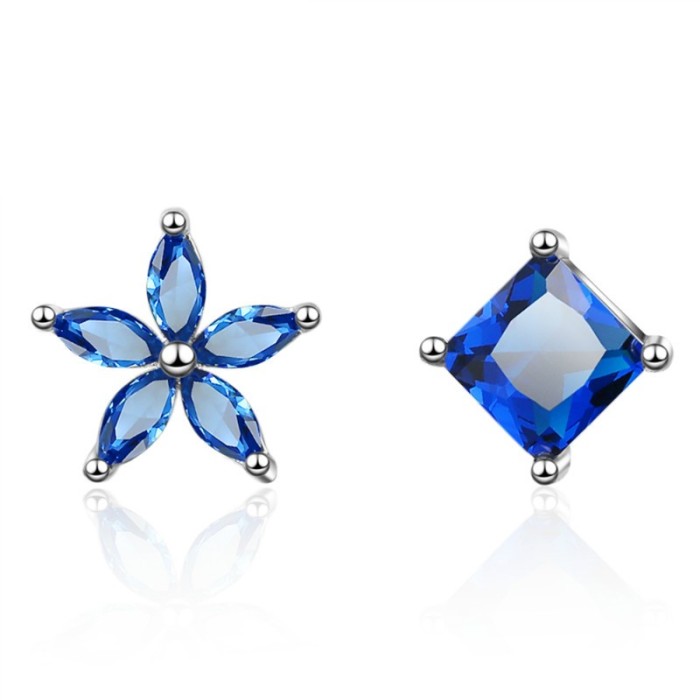 Flower asymmetric earrings 590