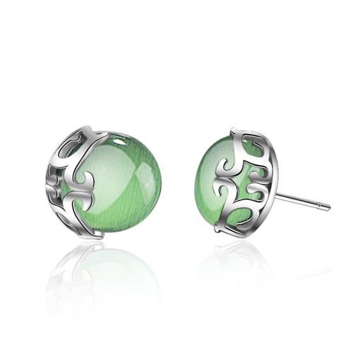 Pierced earrings 484