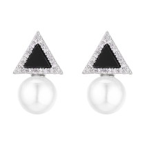 Triangle pearl earrings 30742