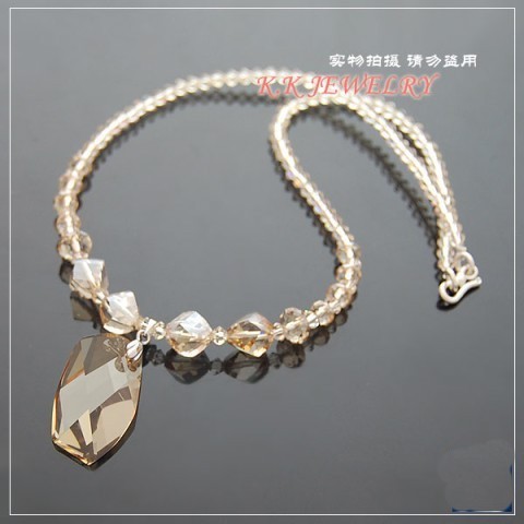 crystal necklace9703139