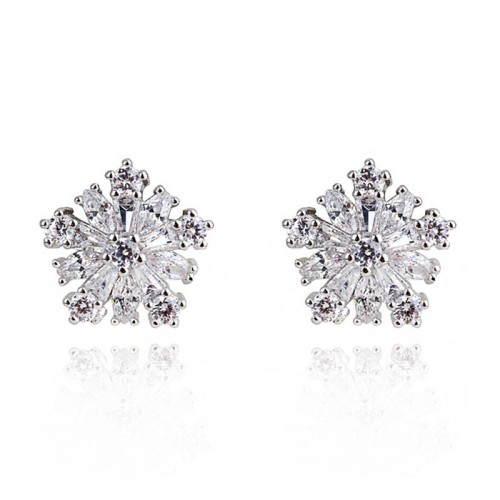 earring q8880674