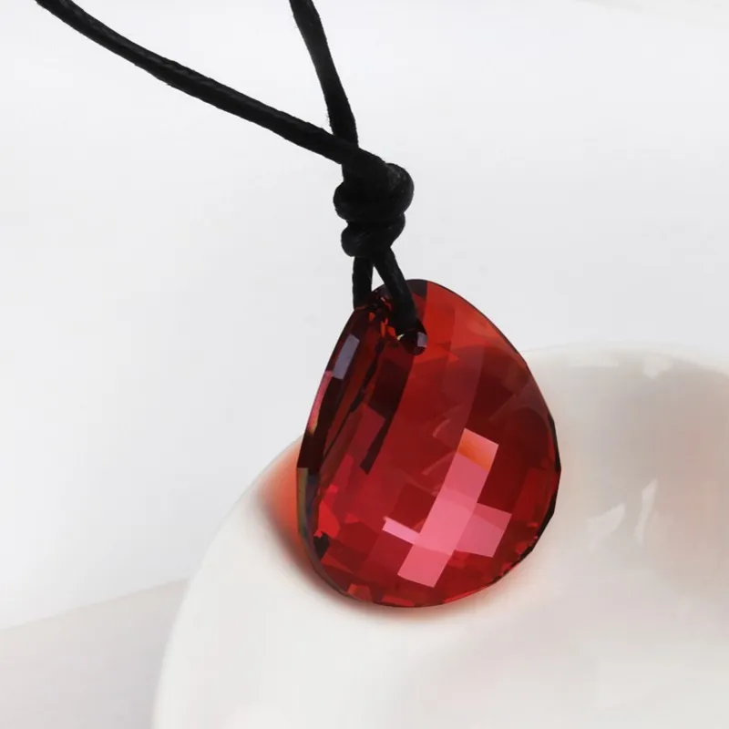 Pea necklace 28mm