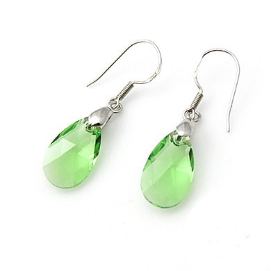 6106  crystal   earrings050513