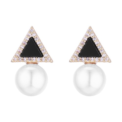Triangle pearl earrings 30743