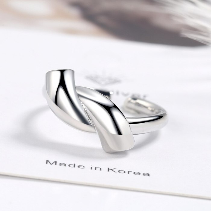Ring Female European And American Style Fashion Forefinger Ring Geometric Ring XZR315