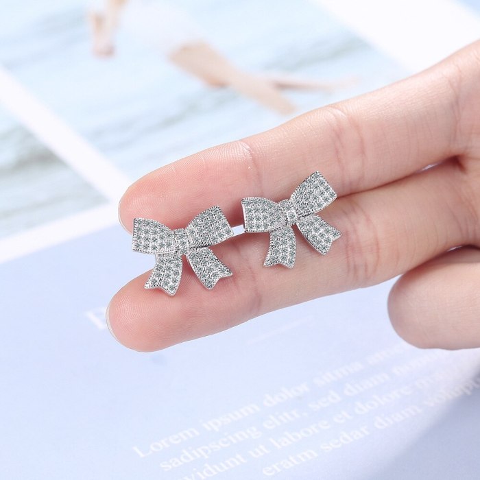 New Style Full Diamond Bow Ear Stud Female Korean Fashion Zirconium Diamond Elegant Ear Rings Ed875