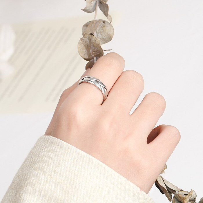 Ring Women's Vintage Linen Flower Color Open Ring Fashion National Style Woven Single Ring Ornament Xzr311