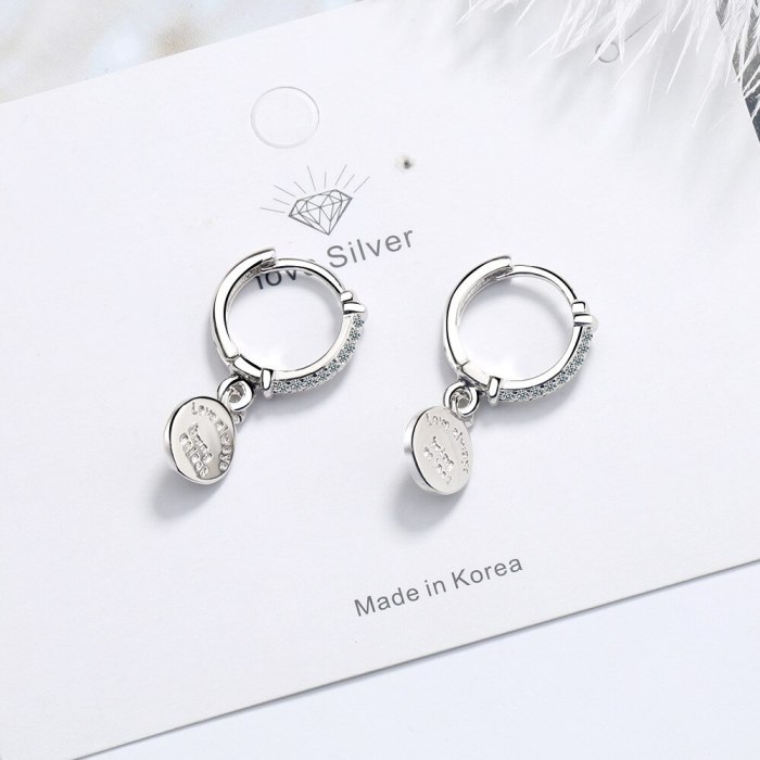 The Letters Of The Alphabet Circle Cards Ear Clip Short Xiang Gao Pierced Earrings Simple Earring Female Design Non- Xze531
