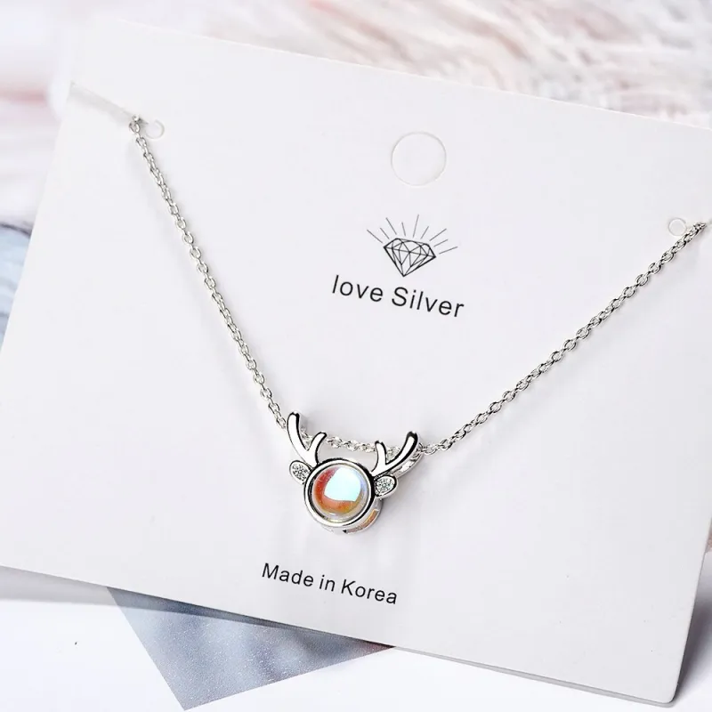 A Deer Has You Necklace Female Artificial Moonstone Elk Net Red Hipster Ornament Short Hipster Clavicle Chain DZ393