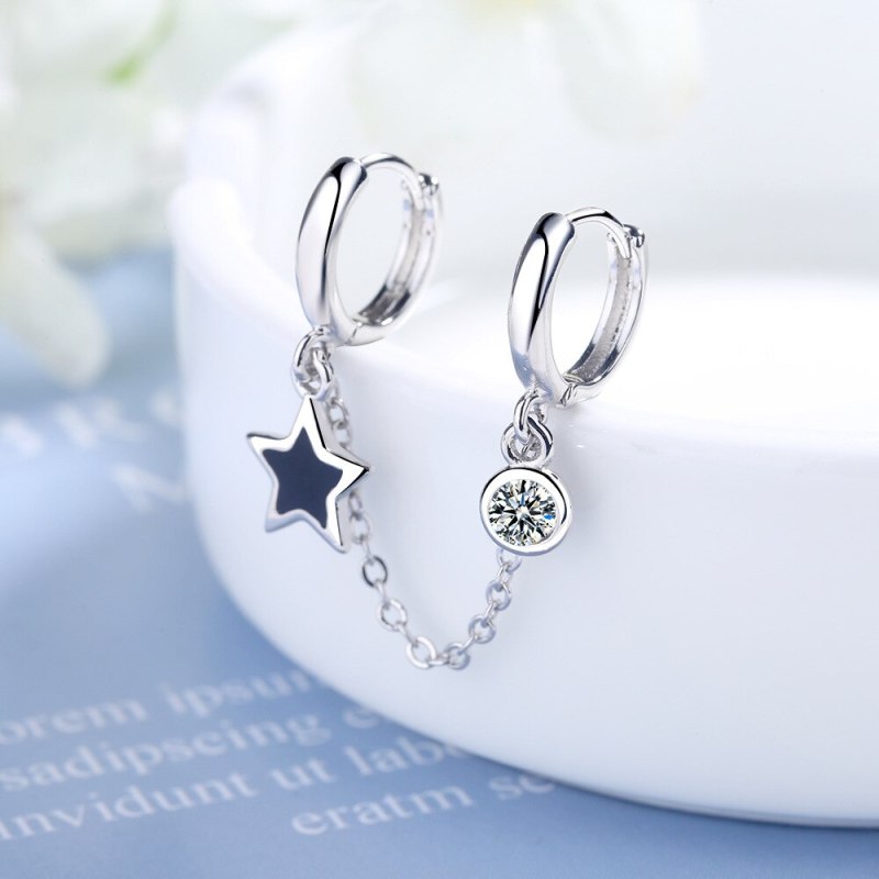 Double Ear Hole One-Piece Ear Clip Japanese And Korean Cool Five-Pointed Star Epoxy Ear Stud Simple Zircon Earrings For Xze515