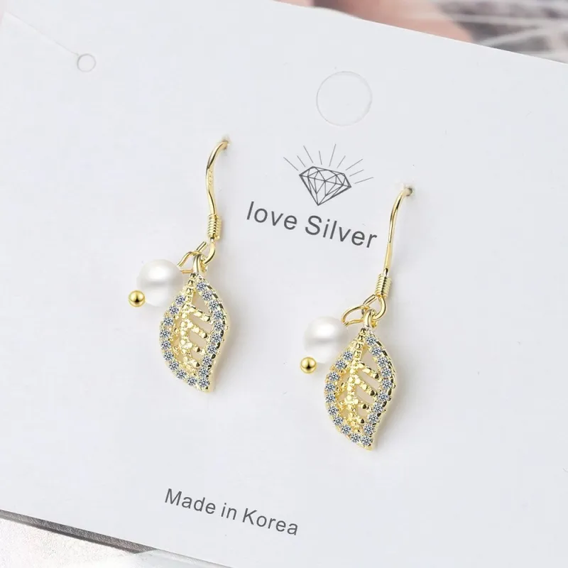 Gold Leaves Zircon Pearl Earrings New Fashion Ear Stud Female Temperament Simple Xzr532
