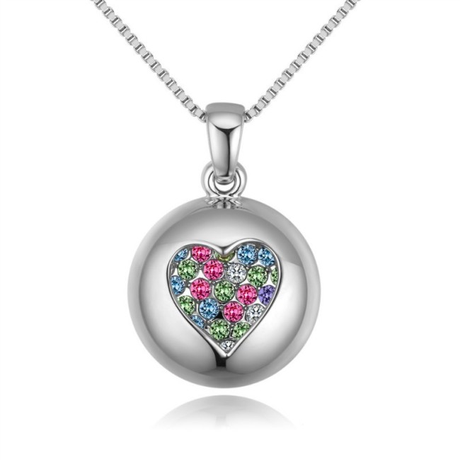 round heart necklace