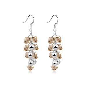 earring1-7899