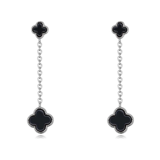 earring 25660