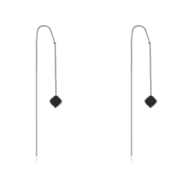 Diamond long earrings e25922