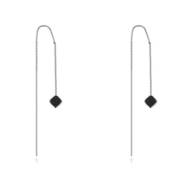 Diamond long earrings e25922