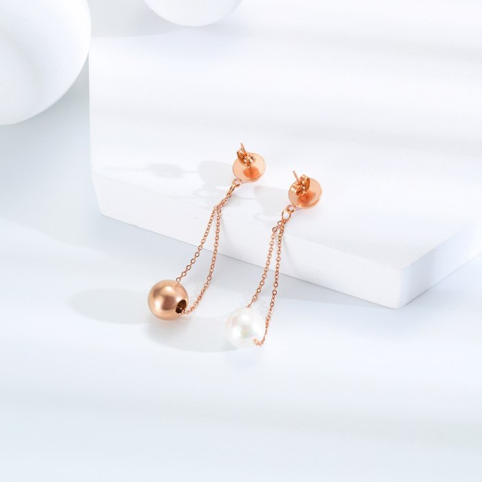 Japanese and Korean Style Pearl Earrings Sweet Cool Stainless Steel Earrings Simple Exquisite Tassel Jewelry Wholesale Gb572