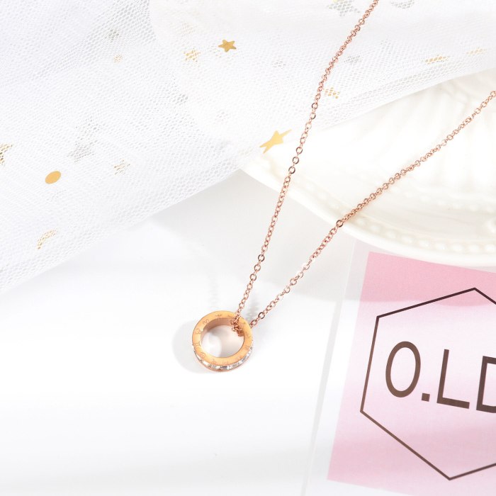 Korean Style New Circle Rose Gold Clavicle Chain Roman Numeral Geometric Necklace Female Simple All-match Pendant Gb1662