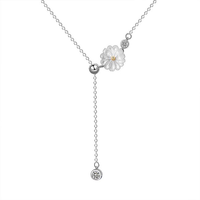 925 Sterling Silver 2020 New Zircon Flower Necklace Female Japanese and Korean Popular Necklace Mla1904