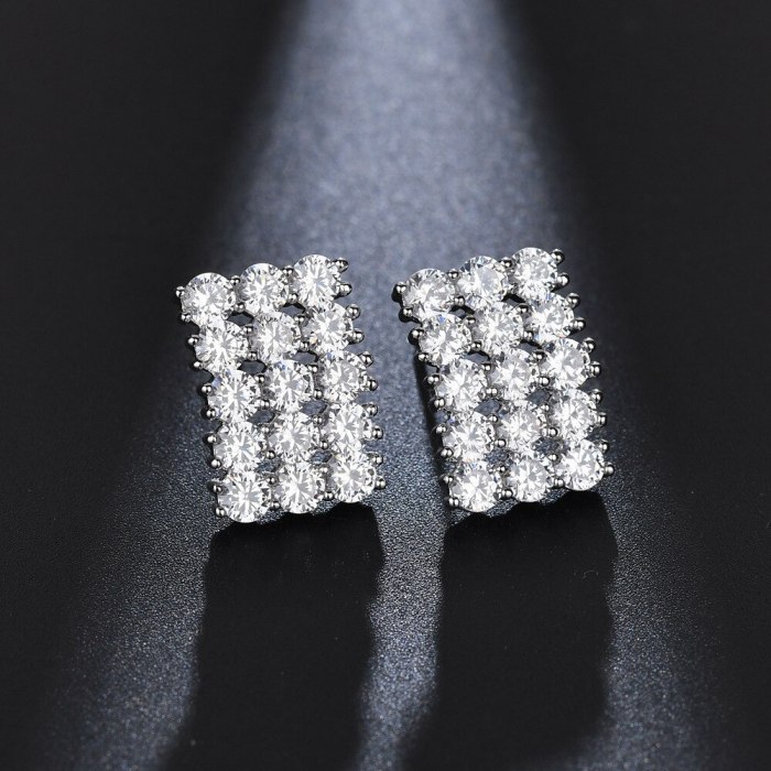 Simple AAA Zircon Full Diamond Ear Stud Nickel-Free Real Gold Ornament Accessories Factory Supply Wholesale Qx1083