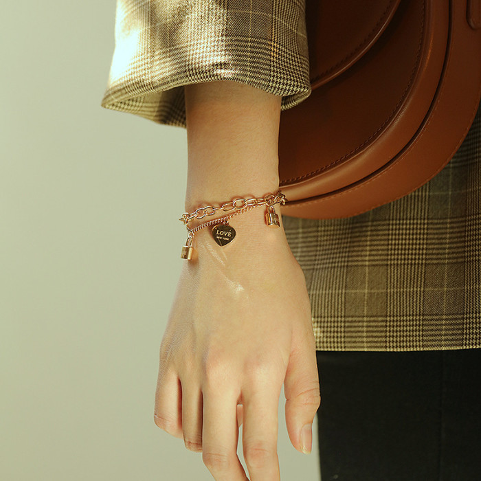 Korean Ins Female Student Hand Jewelry Titanium Steel Double Layer Design Heart Lock Lovely Bracelet Girlfriends Ornament Gb1078