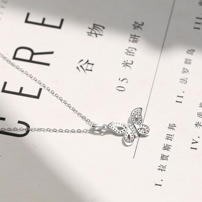 925 Sterling Silver 2020 Creative Design Full Diamond Butterfly Necklace Female Korean Popular Layered Necklace Mla0096