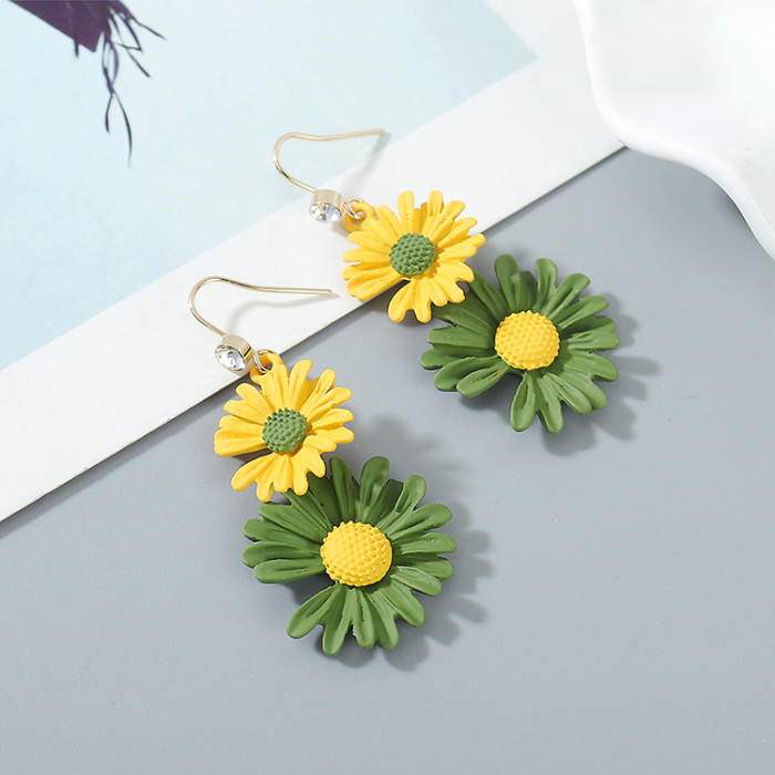 Fashionable personality small chrysanthemum pop earrings ps142673