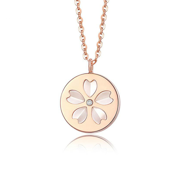 2020 Popular Fashion All-match Stainless Steel Necklace Female Simple White Mother Shell Shengfang Petal Pendant Gb1661