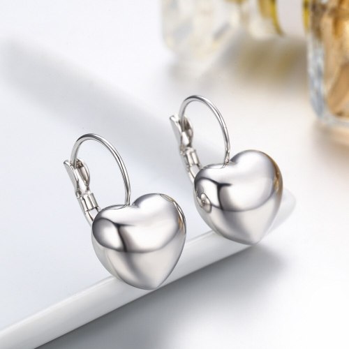 New Style Stud Earring Fashion All-match Ornament Wholesale Fashion Simple Temperament Smooth Heart Alloy Earrings 82840