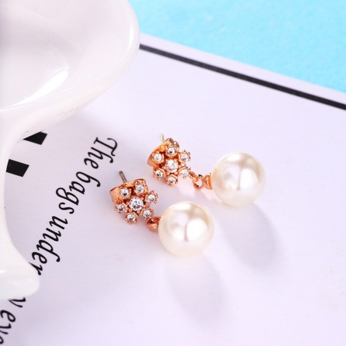 Korean Series Fashion Earrings Simple Atmosphere Zircon Imitation Pearl Stud Earring 18K Gold Electroplated Jewelry 087771