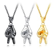 Hot Selling Hip-hop Punk Victory Gesture Necklace Creative Personality Titanium Steel Men's Pendant Necklace Jewelry Gb1508