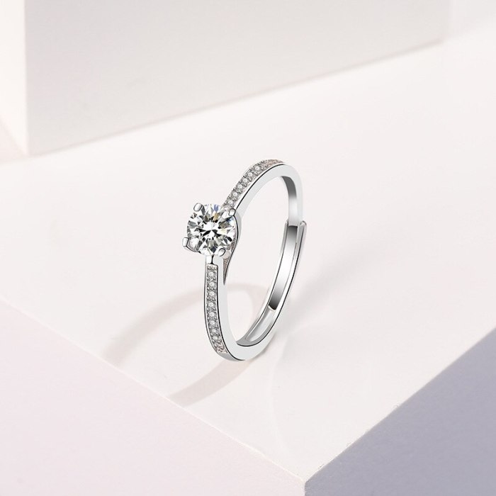S925 Sterling Silver Open Ring Classic Four Claw Zircon Ring Fashion Women's Proposal Diamond Set Ring Mlk644