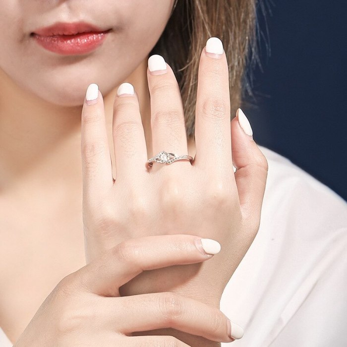 S925 Sterling Silver Ring Moisite Carat Ring Women's Fashion Diamond Set Korean-Style Proposal Ring Jewelry Mlk660