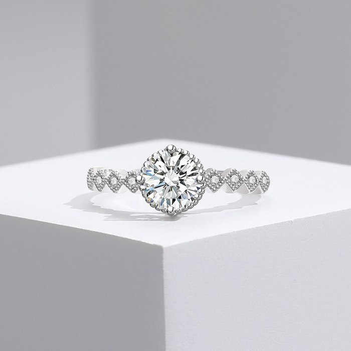 S925 Sterling Silver Ring Female Korean Ornament Fashion Trends Ms. Proposed Diamond Four Claw Ring MlK675