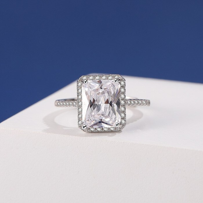 S925 Sterling Silver Ring Square Zircon Ring Ins Fashion Diamond Set Open Women's Ring Source Factory Mlk815