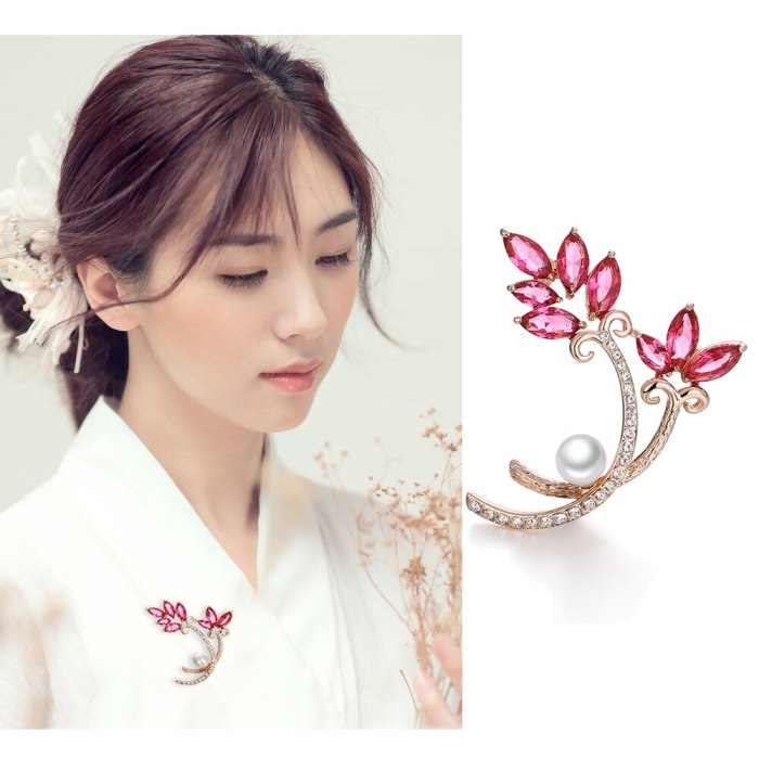 Ornament Brooch Women's Fashion All-match AAA Zircon Corsage Korean-Style Cool Pin 154361