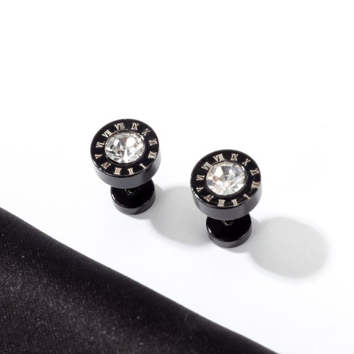 Stainless Steel Earrings Wholesale Street Retro Men's Roman Digital Round Stone Set Titanium Steel Stud Earring Gb600