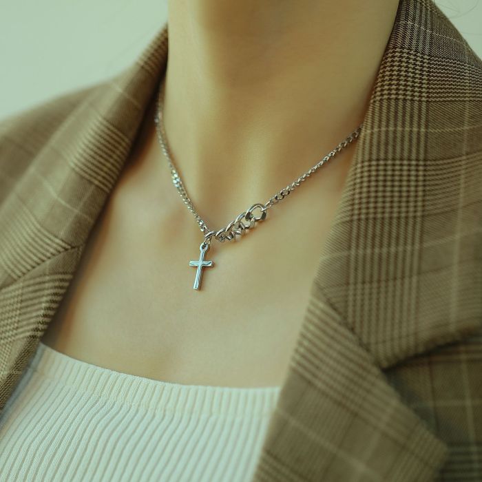 Korean-Style Stainless Steel Necklace Fashion Retro Cross Necklace Female Titanium Steel Simple Clavicle Chain Wholesale Gb1694