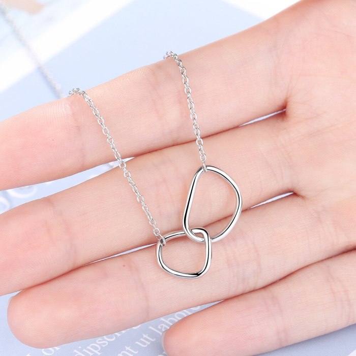 Irregular Circle Necklace Double Ring Buckle Clavicle Chain Simple Jewelry  Female Xzdz513