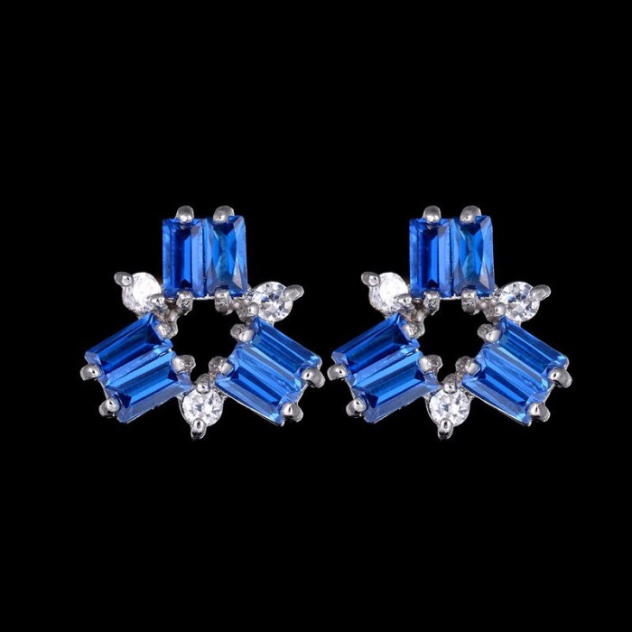 Blue Zircon Inlaid Stud Earrings Korean-Style Exquisite Fashion Stud Earring Plated Platinum Jewelry Qxwe340