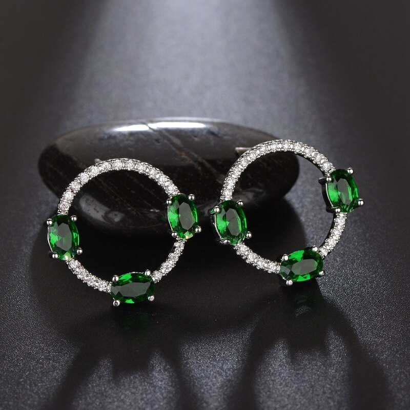Korean Fashion Cool Stud Earring S925 Sterling Silver Pin Zircon Diamond Set Stud Earrings Emerald Earrings Qxwe878