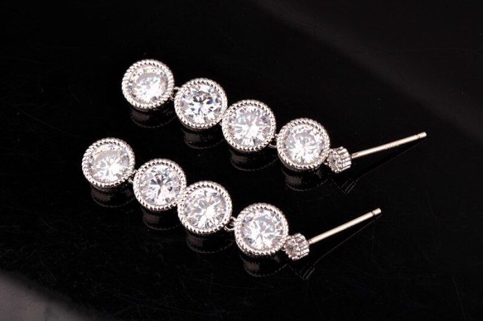 S925 Sterling Silver  Stud Earring Fashion Korean-Style Exquisite AAA Zircon Earrings Qxwe854