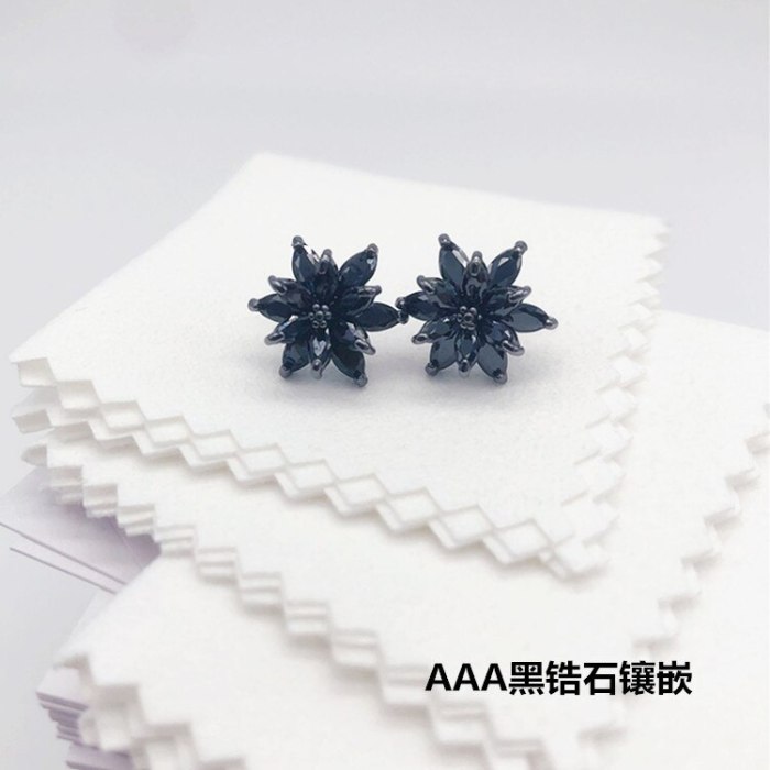 Flowers Shiny KoreanStud Earring AAA Grade Horse Eye Zircon Mix and Match Inlaid Earring Simple Temperament Earring Qxwe910