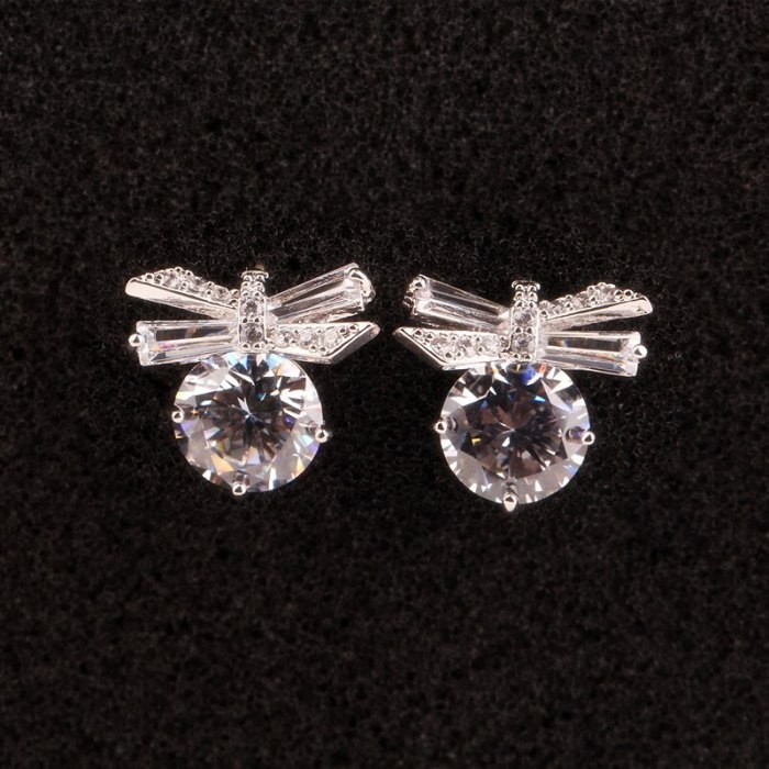 KoreanEar Stud Earring Girls Elegant Simple AAA Zircon Bow Exaggerated Earrings S925 Sterling Silver Needle Earring  Qxwe940