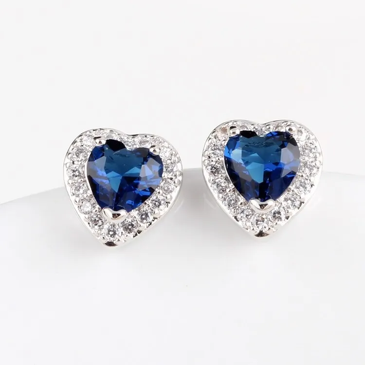 Lovely AAA Crystal Zircon Earrings Korean-Style Simple Stud Earrings 925 Silver Pin Girl's Earrings Qxwe699