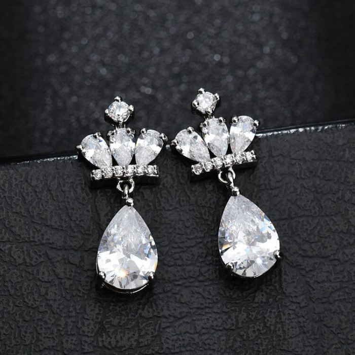 Fashion Trendy Stud Earrings Simple Korean-Style All-match Ear Stud 925 Sterling Silver Ear Pin Crown Earrings Qxwe835